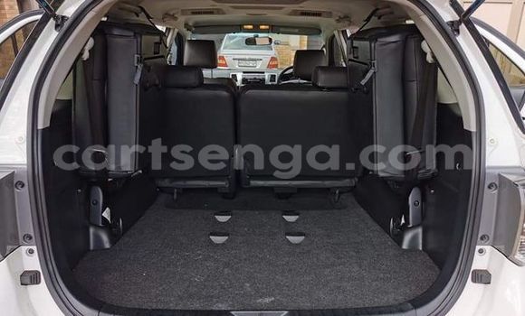 Buy Used Toyota Fortuner White Car in Big Bend in Lubombo District Buy Used Toyota Fortuner White Car in Big Bend in Lubombo District
