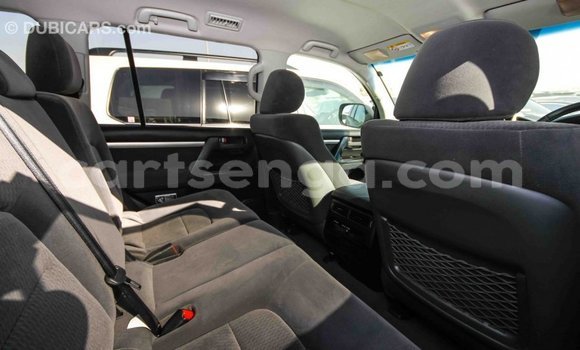 Buy Import Toyota Land Cruiser Black Car in Import - Dubai in Hhohho Buy Import Toyota Land Cruiser Black Car in Import - Dubai in Hhohho