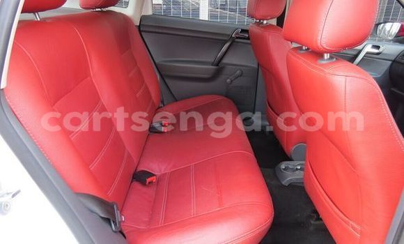 Buy Used Volkswagen Polo White Car in Big Bend in Lubombo Buy Used Volkswagen Polo White Car in Big Bend in Lubombo