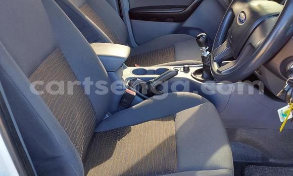 Nunua Ilio tumika Ford Ranger White Gari ndani ya Big Bend nchini Lubombo Nunua Ilio tumika Ford Ranger White Gari ndani ya Big Bend nchini Lubombo