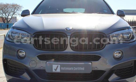 Nunua Ilio tumika BMW X6 M Silver Gari ndani ya Big Bend nchini Lubombo Nunua Ilio tumika BMW X6 M Silver Gari ndani ya Big Bend nchini Lubombo