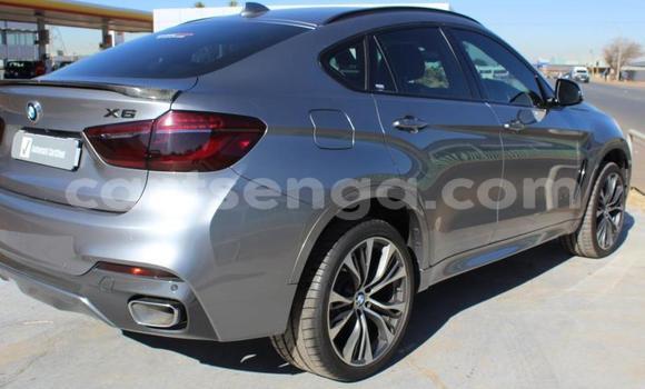 Nunua Ilio tumika BMW X6 M Silver Gari ndani ya Big Bend nchini Lubombo Nunua Ilio tumika BMW X6 M Silver Gari ndani ya Big Bend nchini Lubombo