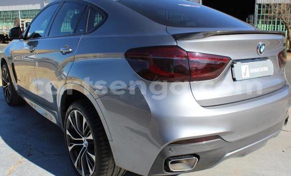 Nunua Ilio tumika BMW X6 M Silver Gari ndani ya Big Bend nchini Lubombo Nunua Ilio tumika BMW X6 M Silver Gari ndani ya Big Bend nchini Lubombo