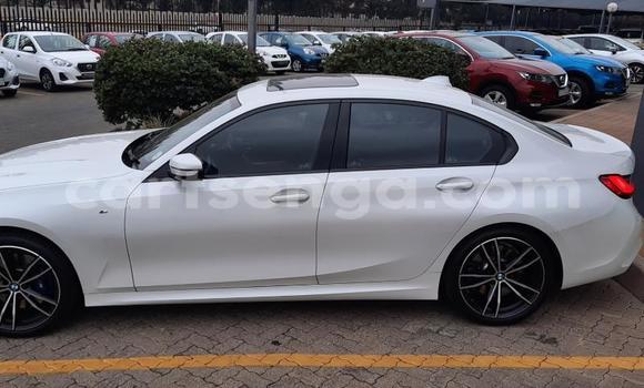 Nunua Ilio tumika BMW 3–Series Silver Gari ndani ya Big Bend nchini Lubombo Nunua Ilio tumika BMW 3–Series Silver Gari ndani ya Big Bend nchini Lubombo