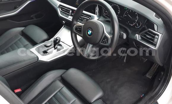 Nunua Ilio tumika BMW 3–Series Silver Gari ndani ya Big Bend nchini Lubombo Nunua Ilio tumika BMW 3–Series Silver Gari ndani ya Big Bend nchini Lubombo