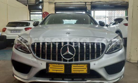 Nunua Ilio tumika Mercedes‒Benz C–Class Silver Gari ndani ya Big Bend nchini Lubombo Nunua Ilio tumika Mercedes‒Benz C–Class Silver Gari ndani ya Big Bend nchini Lubombo