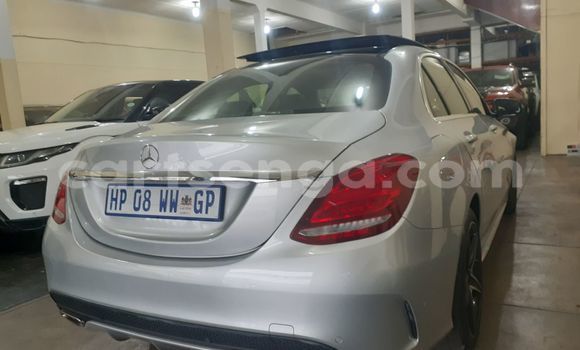 Nunua Ilio tumika Mercedes‒Benz C–Class Silver Gari ndani ya Big Bend nchini Lubombo Nunua Ilio tumika Mercedes‒Benz C–Class Silver Gari ndani ya Big Bend nchini Lubombo