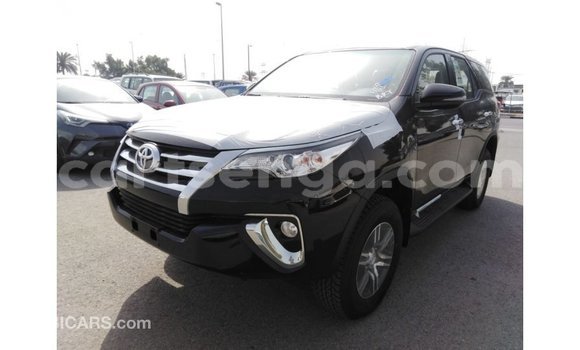 Buy Import Toyota Fortuner Black Car in Import - Dubai in Hhohho Buy Import Toyota Fortuner Black Car in Import - Dubai in Hhohho