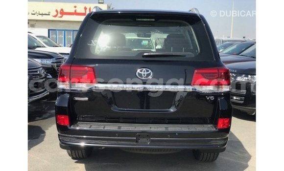 Acheter Import Voiture Toyota Land Cruiser Noir à Import - Dubai, Hhohho Acheter Import Voiture Toyota Land Cruiser Noir à Import - Dubai, Hhohho