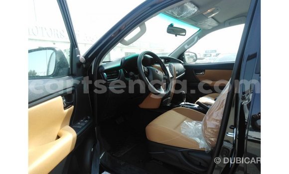 Buy Import Toyota Fortuner Black Car in Import - Dubai in Hhohho Buy Import Toyota Fortuner Black Car in Import - Dubai in Hhohho