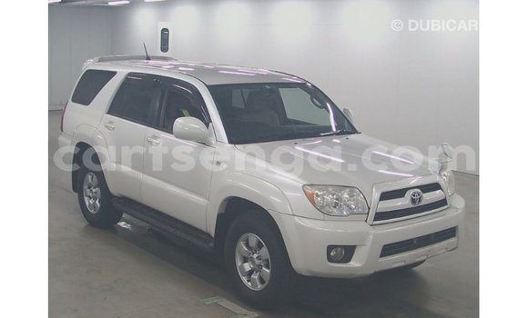 Acheter Import Voiture Toyota Hilux Blanc à Import - Dubai, Hhohho Acheter Import Voiture Toyota Hilux Blanc à Import - Dubai, Hhohho