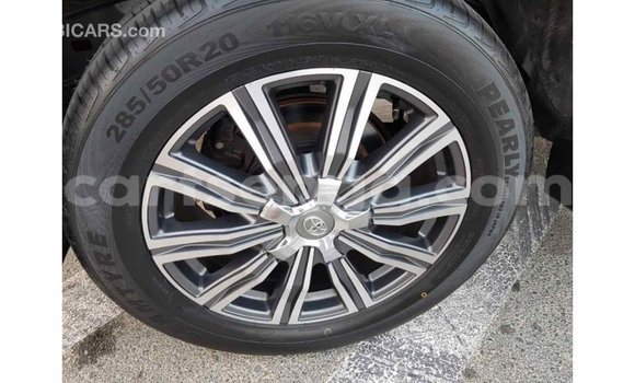 Buy Import Toyota Land Cruiser Other Car in Import - Dubai in Hhohho Buy Import Toyota Land Cruiser Other Car in Import - Dubai in Hhohho