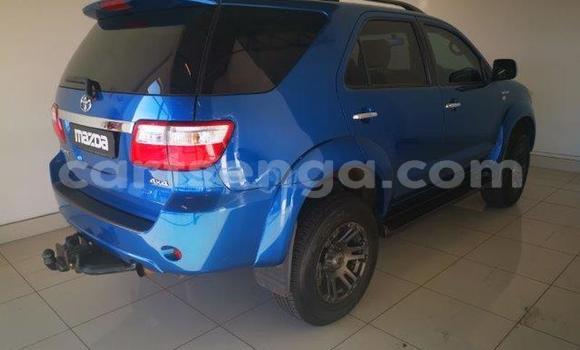 Nunua Ilio tumika Toyota Fortuner Blue Gari ndani ya Manzini nchini Manzini Nunua Ilio tumika Toyota Fortuner Blue Gari ndani ya Manzini nchini Manzini