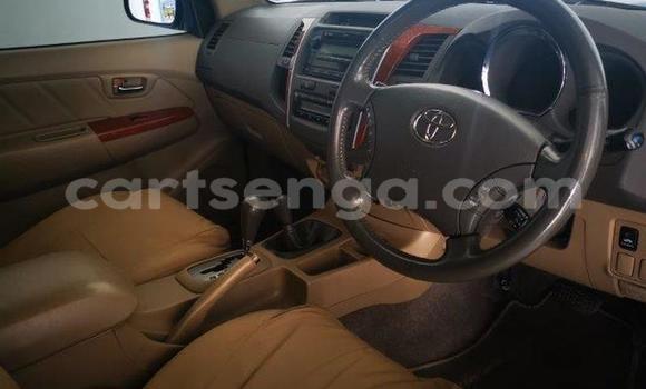 Nunua Ilio tumika Toyota Fortuner Blue Gari ndani ya Manzini nchini Manzini Nunua Ilio tumika Toyota Fortuner Blue Gari ndani ya Manzini nchini Manzini