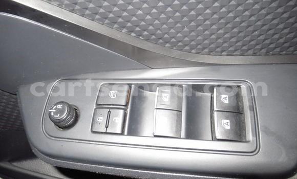 Acheter Occasion Voiture Toyota C-HR Blanc à Ezulwini, Hhohho Acheter Occasion Voiture Toyota C-HR Blanc à Ezulwini, Hhohho