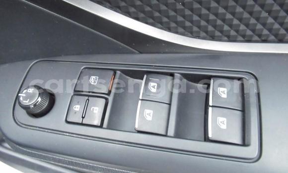 Acheter Occasion Voiture Toyota C-HR Blanc à Ezulwini, Hhohho Acheter Occasion Voiture Toyota C-HR Blanc à Ezulwini, Hhohho