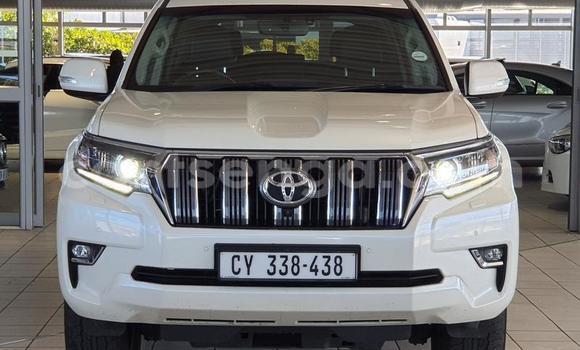 Buy Used Toyota Land Cruiser White Car in Big Bend in Lubombo Buy Used Toyota Land Cruiser White Car in Big Bend in Lubombo