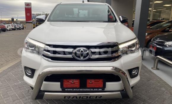 Buy Used Toyota Hilux White Car in Big Bend in Lubombo Buy Used Toyota Hilux White Car in Big Bend in Lubombo