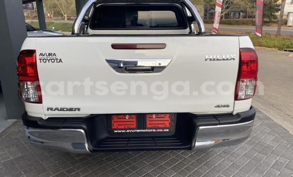 Buy Used Toyota Hilux White Car in Big Bend in Lubombo Buy Used Toyota Hilux White Car in Big Bend in Lubombo