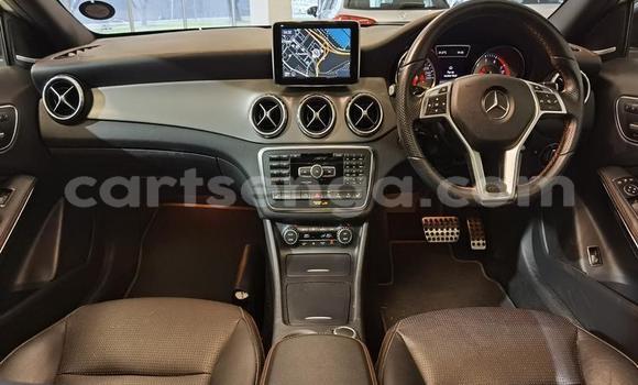 Buy Used Mercedes‒Benz 250 White Car in Import - Dubai in Hhohho Buy Used Mercedes‒Benz 250 White Car in Import - Dubai in Hhohho