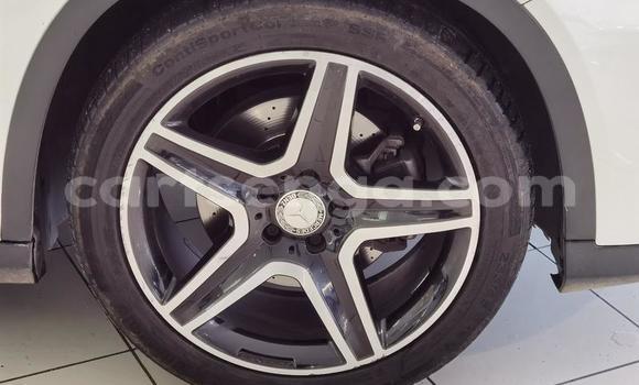 Buy Used Mercedes‒Benz 250 White Car in Import - Dubai in Hhohho Buy Used Mercedes‒Benz 250 White Car in Import - Dubai in Hhohho