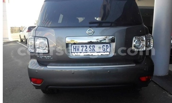 Nunua Ilio tumika Nissan Patrol Silver Gari ndani ya Big Bend nchini Lubombo Nunua Ilio tumika Nissan Patrol Silver Gari ndani ya Big Bend nchini Lubombo