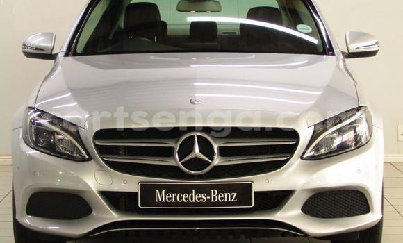 Nunua Ilio tumika Mercedes‒Benz C–Class Silver Gari ndani ya Manzini nchini Manzini Nunua Ilio tumika Mercedes‒Benz C–Class Silver Gari ndani ya Manzini nchini Manzini