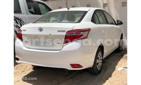 Nunua Imported Toyota Yaris White Gari ndani ya Import - Dubai nchini Hhohho Nunua Imported Toyota Yaris White Gari ndani ya Import - Dubai nchini Hhohho