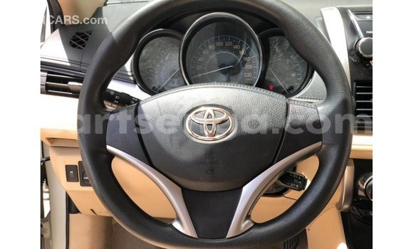 Nunua Imported Toyota Yaris White Gari ndani ya Import - Dubai nchini Hhohho Nunua Imported Toyota Yaris White Gari ndani ya Import - Dubai nchini Hhohho