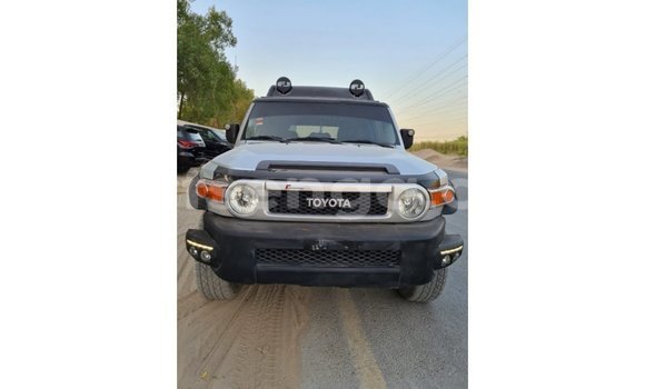 Nunua Imported Toyota FJ Cruiser Other Gari ndani ya Import - Dubai nchini Hhohho Nunua Imported Toyota FJ Cruiser Other Gari ndani ya Import - Dubai nchini Hhohho
