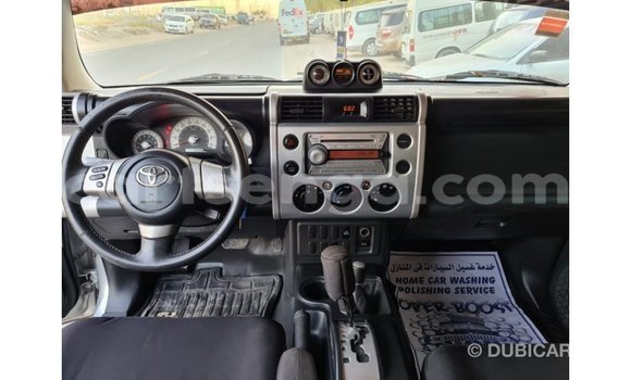 Nunua Imported Toyota FJ Cruiser Other Gari ndani ya Import - Dubai nchini Hhohho Nunua Imported Toyota FJ Cruiser Other Gari ndani ya Import - Dubai nchini Hhohho