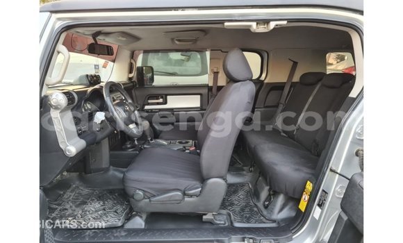 Nunua Imported Toyota FJ Cruiser Other Gari ndani ya Import - Dubai nchini Hhohho Nunua Imported Toyota FJ Cruiser Other Gari ndani ya Import - Dubai nchini Hhohho