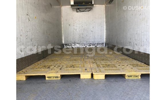 Acheter Import Voiture Mitsubishi i Blanc à Import - Dubai, Hhohho Acheter Import Voiture Mitsubishi i Blanc à Import - Dubai, Hhohho