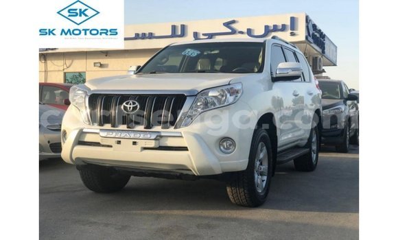 Nunua Imported Toyota Prado White Gari ndani ya Import - Dubai nchini Hhohho