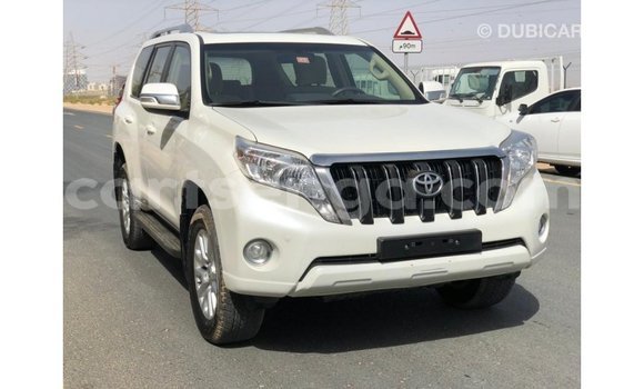 Nunua Imported Toyota Prado White Gari ndani ya Import - Dubai nchini Hhohho Nunua Imported Toyota Prado White Gari ndani ya Import - Dubai nchini Hhohho