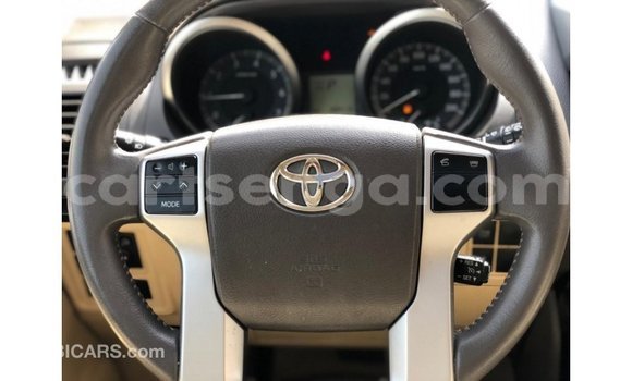 Nunua Imported Toyota Prado White Gari ndani ya Import - Dubai nchini Hhohho Nunua Imported Toyota Prado White Gari ndani ya Import - Dubai nchini Hhohho