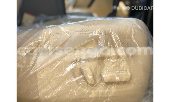 Nunua Imported Toyota Prado White Gari ndani ya Import - Dubai nchini Hhohho Nunua Imported Toyota Prado White Gari ndani ya Import - Dubai nchini Hhohho