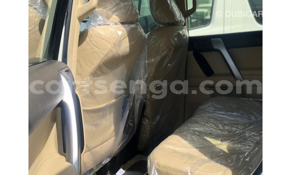 Nunua Imported Toyota Prado White Gari ndani ya Import - Dubai nchini Hhohho Nunua Imported Toyota Prado White Gari ndani ya Import - Dubai nchini Hhohho