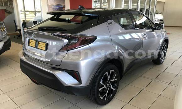 Nunua Ilio tumika Toyota C-HR Silver Gari ndani ya Ezulwini nchini Hhohho Nunua Ilio tumika Toyota C-HR Silver Gari ndani ya Ezulwini nchini Hhohho