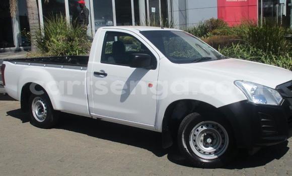 Acheter Occasion Voiture Isuzu KB Blanc à Ezulwini, Hhohho Acheter Occasion Voiture Isuzu KB Blanc à Ezulwini, Hhohho