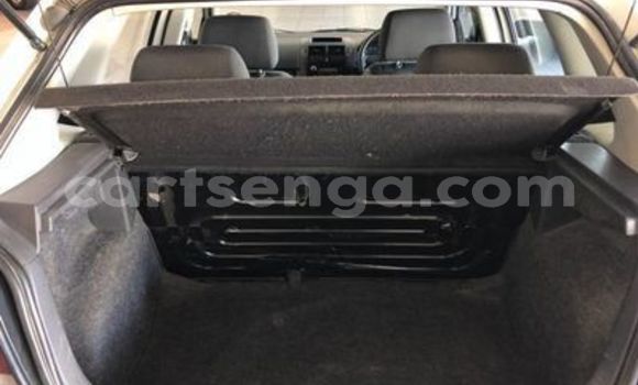 Nunua Ilio tumika Volkswagen Polo White Gari ndani ya Bulembu nchini Hhohho Nunua Ilio tumika Volkswagen Polo White Gari ndani ya Bulembu nchini Hhohho