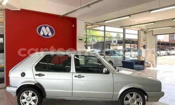 Buy Used Volkswagen Golf Silver Car in Ezulwini in Hhohho Buy Used Volkswagen Golf Silver Car in Ezulwini in Hhohho