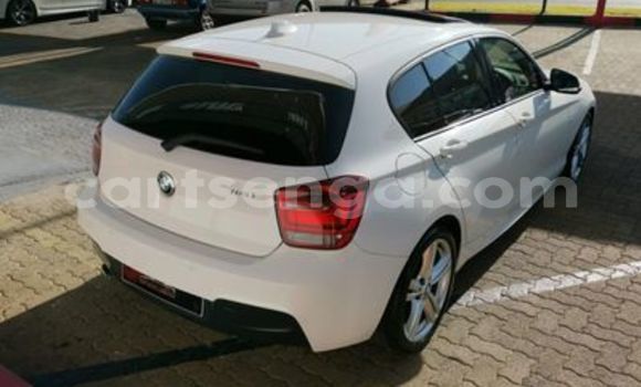 Acheter Occasion Voiture BMW 1–Series Blanc à Ezulwini, Hhohho Acheter Occasion Voiture BMW 1–Series Blanc à Ezulwini, Hhohho