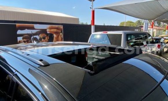 Nunua Ilio tumika Jeep Grand Cherokee SRT8 Black Gari ndani ya Ezulwini nchini Hhohho Nunua Ilio tumika Jeep Grand Cherokee SRT8 Black Gari ndani ya Ezulwini nchini Hhohho