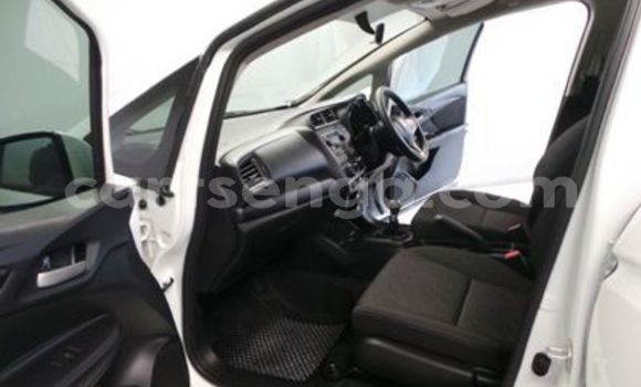 Buy Used Honda Jazz White Car in Ezulwini in Hhohho Buy Used Honda Jazz White Car in Ezulwini in Hhohho