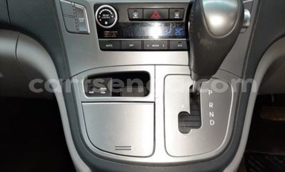 Acheter Occasion Voiture Hyundai H1 Blanc à Ezulwini, Hhohho Acheter Occasion Voiture Hyundai H1 Blanc à Ezulwini, Hhohho