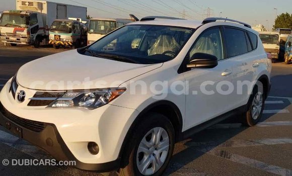 Buy Import Toyota RAV4 White Car in Import - Dubai in Hhohho Buy Import Toyota RAV4 White Car in Import - Dubai in Hhohho