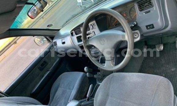 Nunua Ilio tumika Toyota Comfort Silver Gari ndani ya Kubuta nchini Wilaya ya Shiselweni Nunua Ilio tumika Toyota Comfort Silver Gari ndani ya Kubuta nchini Wilaya ya Shiselweni