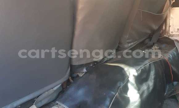 Nunua Ilio tumika Toyota Hiace White Gari ndani ya Big Bend nchini Lubombo Nunua Ilio tumika Toyota Hiace White Gari ndani ya Big Bend nchini Lubombo