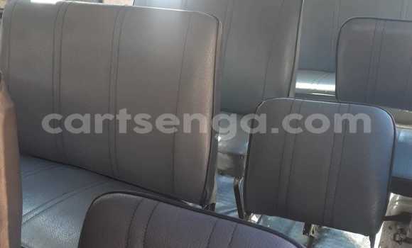 Nunua Ilio tumika Toyota Hiace White Gari ndani ya Big Bend nchini Lubombo Nunua Ilio tumika Toyota Hiace White Gari ndani ya Big Bend nchini Lubombo